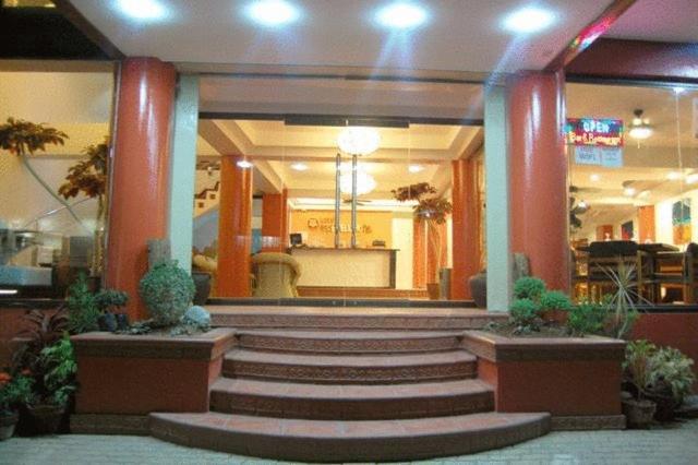 Ilocos Rosewell Hotel Esterno foto
