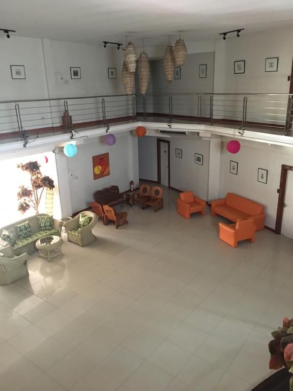 Ilocos Rosewell Hotel Esterno foto